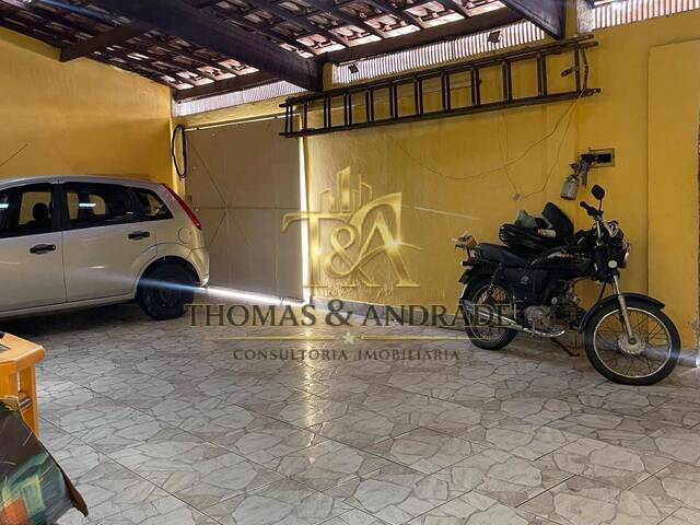 Casa para Venda em Pindamonhangaba - 2