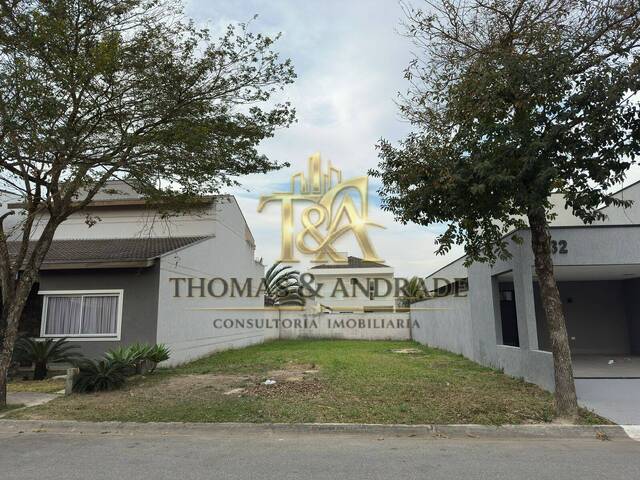 Área para Venda em Taubaté - 2